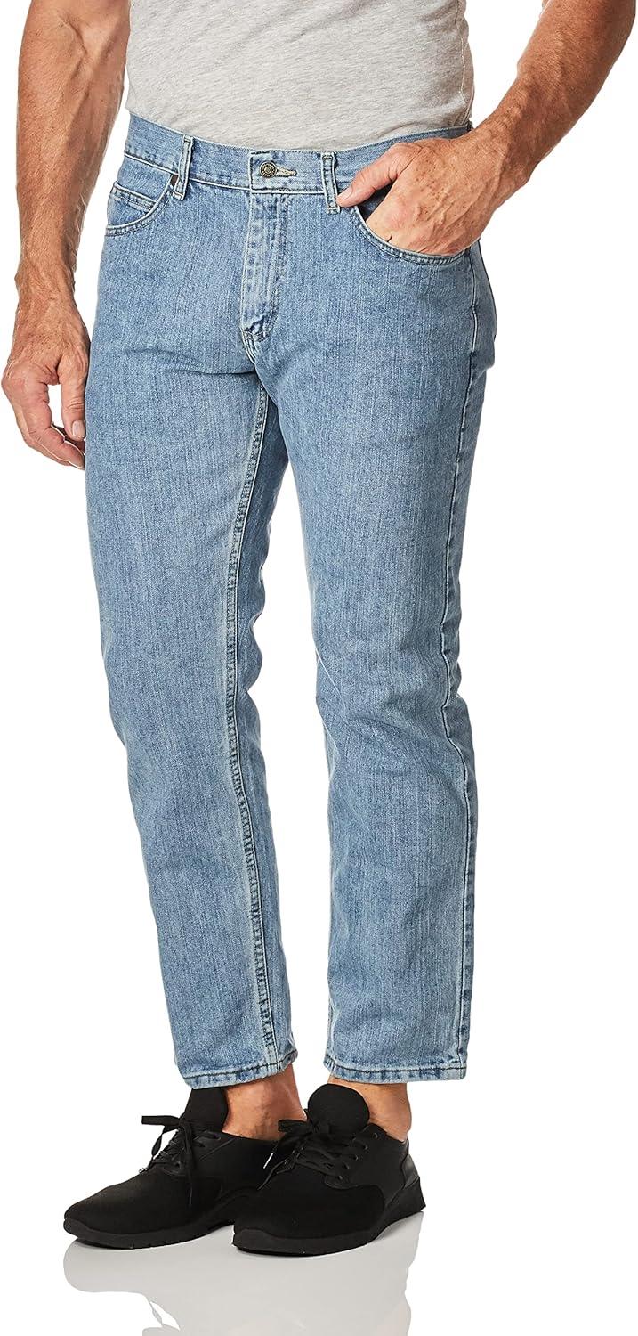 imageLee Mens Regular Fit Straight Leg JeanWorn Light