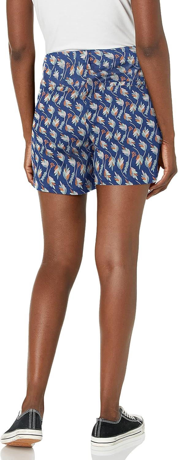 imageLee Womens Legendary 5 Chino ShortBlack Bloom Floral