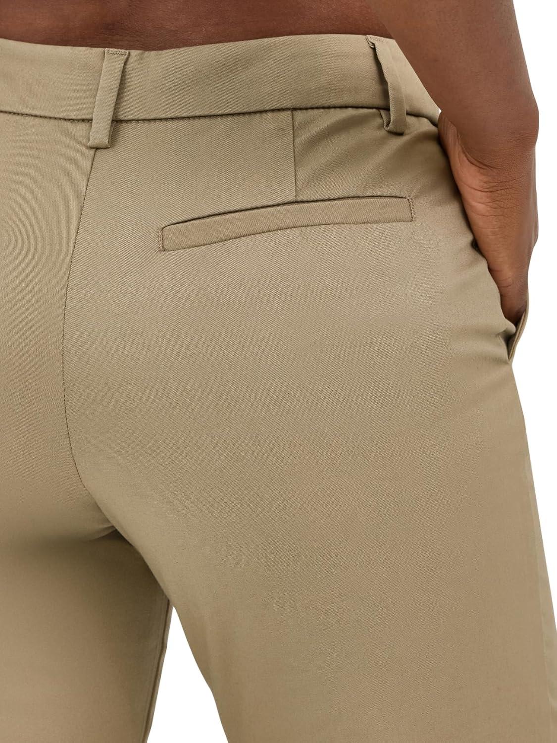imageLee Womens Wrinkle Free 23 Capri PantKansas City Khaki