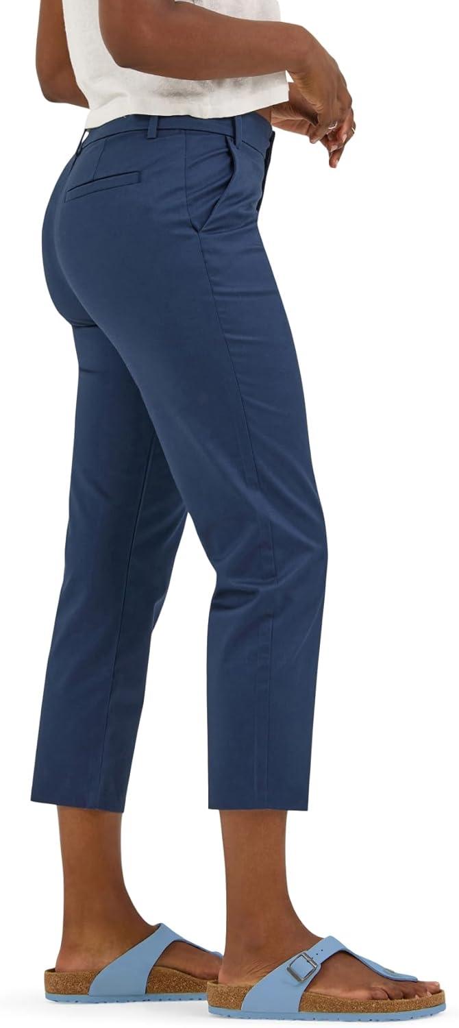 imageLee Womens Wrinkle Free 23 Capri PantMood Indigo