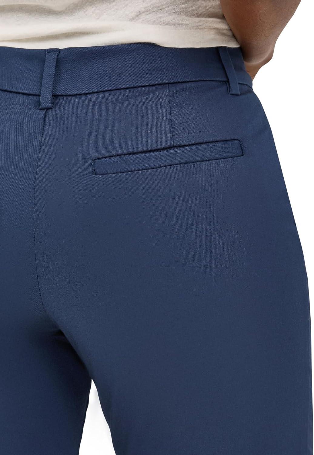 imageLee Womens Wrinkle Free 23 Capri PantMood Indigo