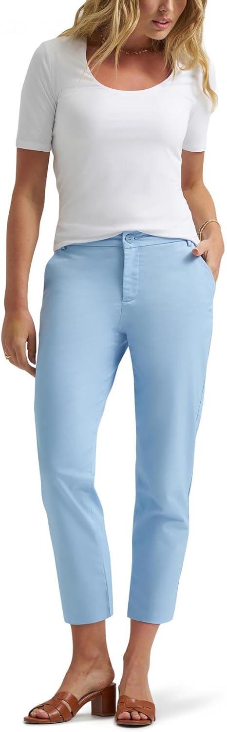 imageLee Womens Wrinkle Free 23 Capri PantSea Mist