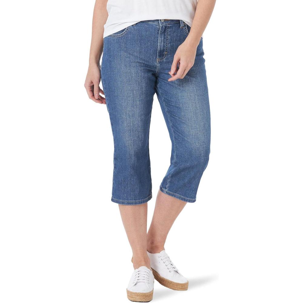 imageLee Womens Relaxed Fit Capri JeanSoar